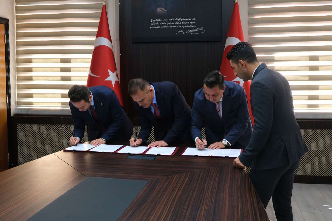 Marmaris’te Mesleki Eğitime Büyük Destek, Bina 15 Yıllığına Ücretsiz Tahsis Edildi 2